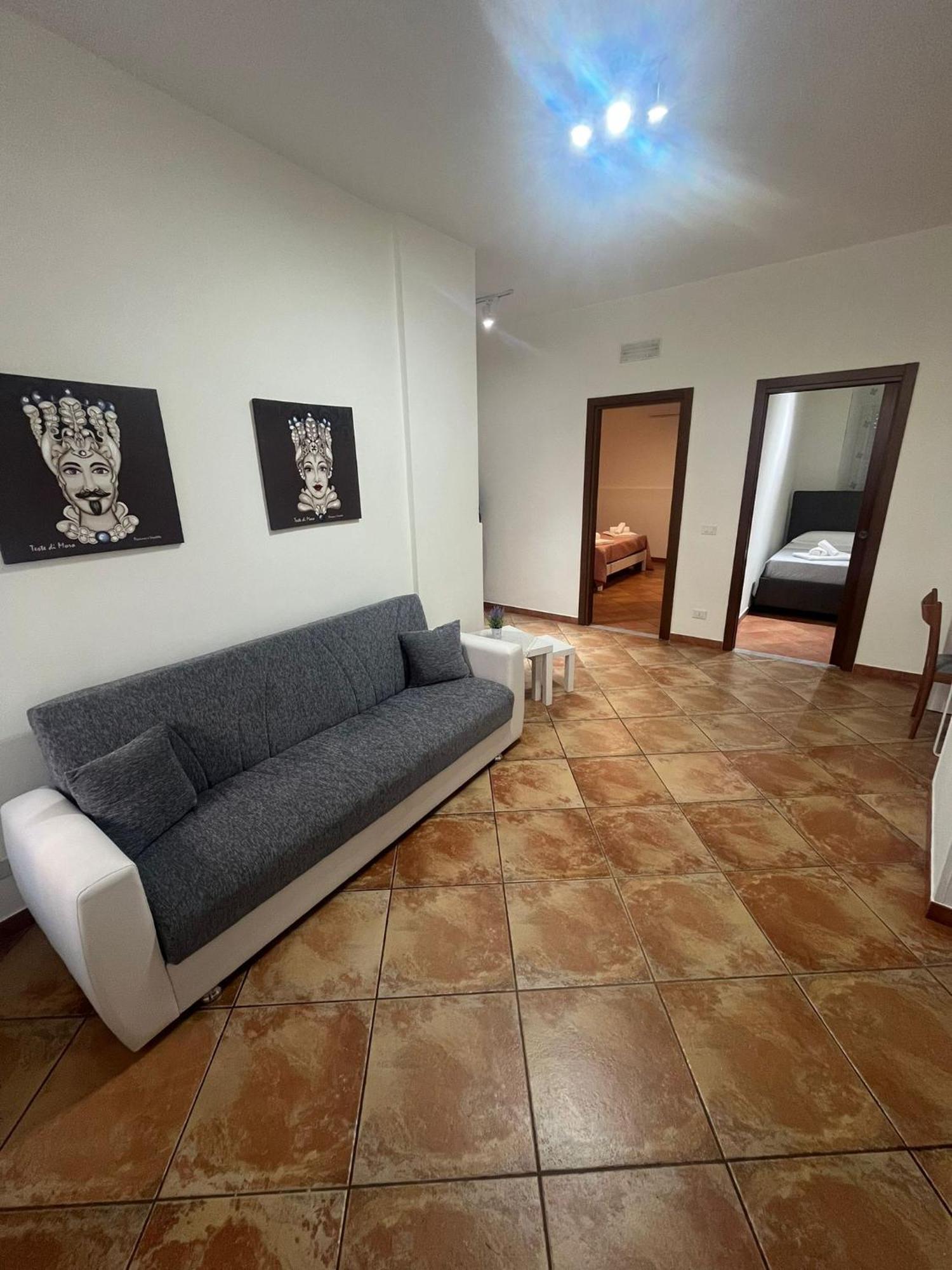 Appartamento Fortino House Катания Номер фото